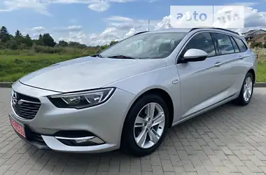 Opel Insignia  2018 - пробіг 200 тис. км