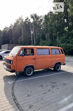 Volkswagen Transporter 1984 - пробег 260 тыс. км