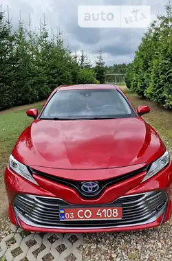 Toyota Camry 2020 - пробіг 105 тис. км