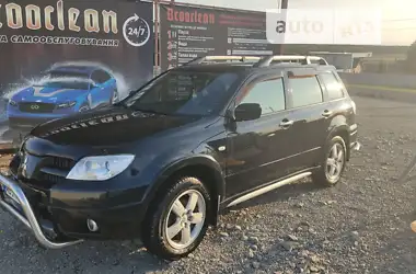 Mitsubishi Outlander 2008 - пробег 158 тыс. км