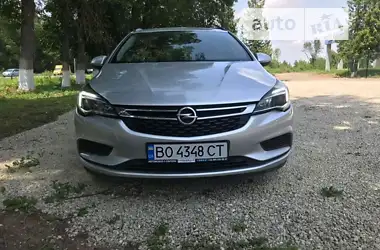 Opel Astra 2016 - пробіг 200 тис. км