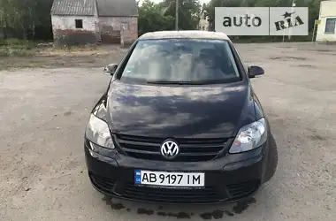 Volkswagen Golf Plus 2005 - пробег 190 тыс. км