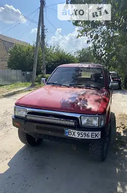 Toyota 4Runner 1992 - пробег 200 тыс. км