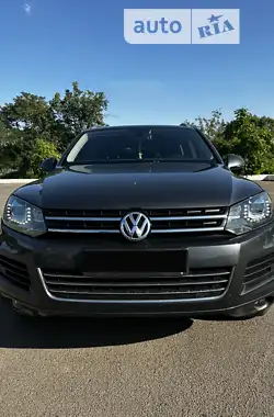 Volkswagen Touareg 2014 - пробіг 281 тис. км