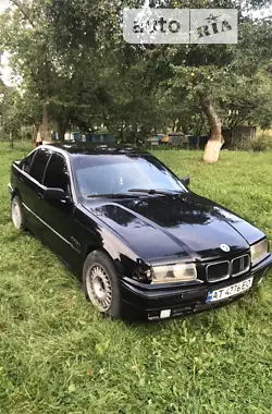 BMW 3 Series 1993 - пробег 350 тыс. км