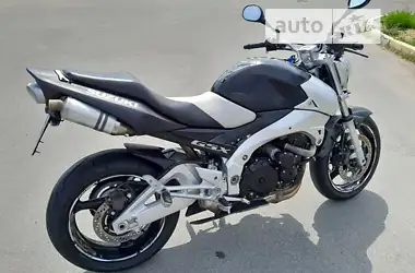 Suzuki GSR 600 2007 - пробег 28 тыс. км