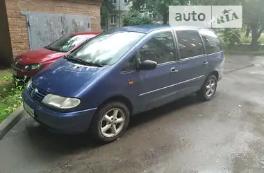 Volkswagen Sharan 1997 - пробег 320 тыс. км