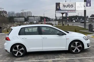 Volkswagen Golf GTI 2017 - пробіг 167 тис. км