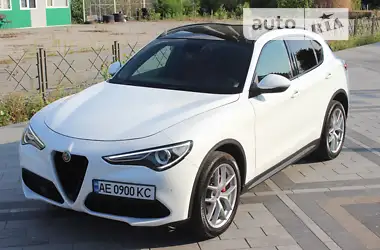 Alfa Romeo Stelvio Q4 2018 - пробіг 25 тис. км