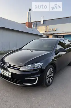 Volkswagen e-Golf 2017 - пробіг 99 тис. км