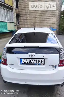 Toyota Prius 2009 - пробіг 300 тис. км