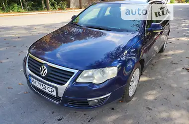 Volkswagen Passat 2010 - пробіг 332 тис. км