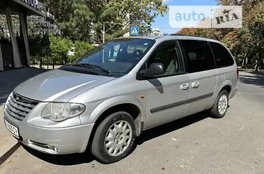 Chrysler Grand Voyager 2005 - пробег 249 тыс. км