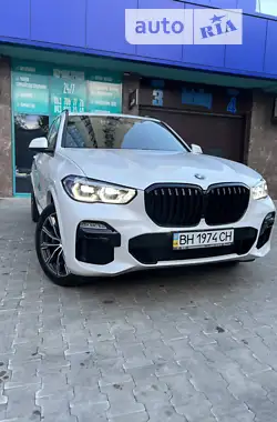 BMW X5 2019 - пробег 45 тыс. км