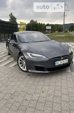 Tesla Model S 2017 - пробіг 116 тис. км