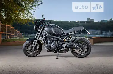 Yamaha XSR 900 2016 - пробег 23 тыс. км