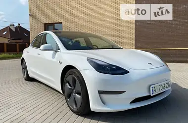Tesla Model 3 2019 - пробіг 44 тис. км