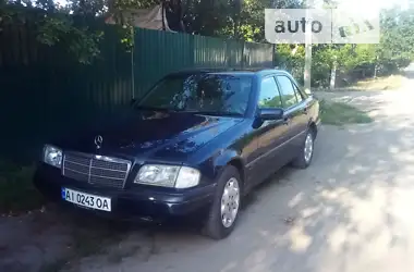 Mercedes-Benz C-Class 1997 - пробіг 307 тис. км