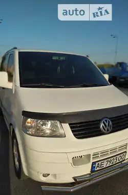 Volkswagen Transporter 2004 - пробіг 436 тис. км