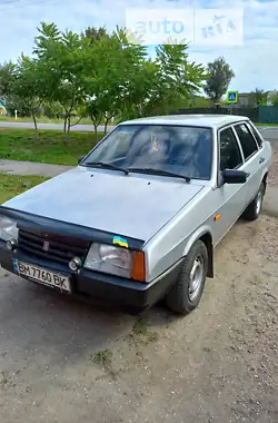 ВАЗ / Lada 21099 2004 - пробіг 193 тис. км