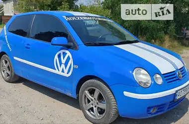 Volkswagen Polo 2002 - пробег 240 тыс. км