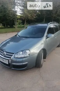 Volkswagen Golf 2008 - пробег 315 тыс. км