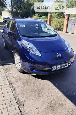 Nissan Leaf 2016 - пробег 55 тыс. км