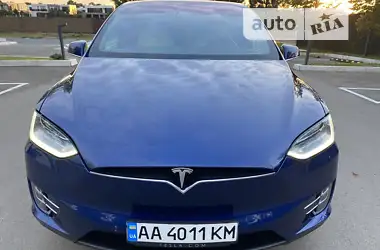 Tesla Model X 2019 - пробіг 123 тис. км