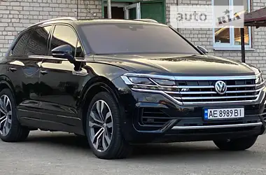 Volkswagen Touareg  2019 - пробіг 135 тис. км