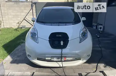 Nissan Leaf 2013 - пробіг 106 тис. км