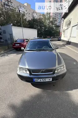 Volvo V40 2002 - пробег 358 тыс. км