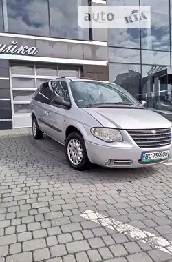 Chrysler Grand Voyager 2007 - пробег 213 тыс. км