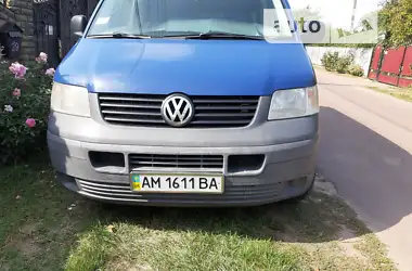 Volkswagen Transporter 2004 - пробег 404 тыс. км