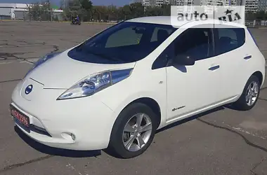 Nissan Leaf 2013 - пробіг 60 тис. км