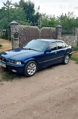 BMW 3 Series 2.0i 1993 - пробіг 210 тис. км