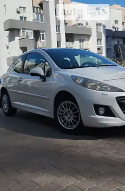 Peugeot 207 2011 - пробіг 154 тис. км