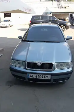 Skoda Octavia 2002 - пробег 236 тыс. км