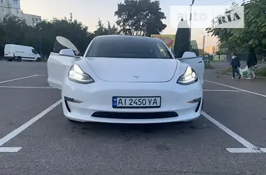 Tesla Model 3 2019 - пробіг 65 тис. км