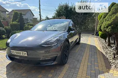 Tesla Model 3 2018 - пробіг 83 тис. км