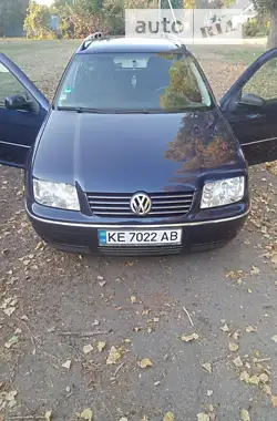 Volkswagen Bora 2002 - пробег 128 тыс. км