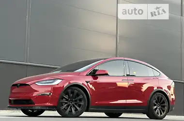 Tesla Model X 2022 - пробіг 16 тис. км
