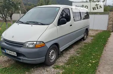 Toyota Hiace 1997 - пробіг 521 тис. км