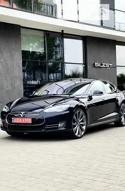 Tesla Model S 2014 - пробіг 164 тис. км