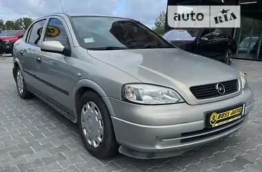 Opel Astra 2008 - пробег 115 тыс. км