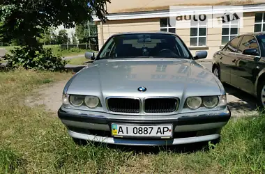 BMW 7 Series 1997 - пробіг 400 тис. км