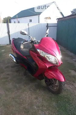 Suzuki Skywave 250 2008 - пробег 31 тыс. км