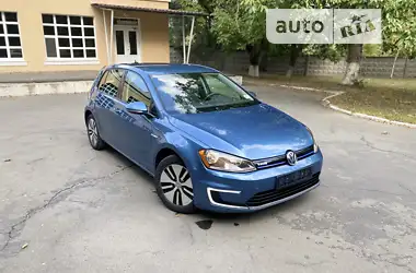 Volkswagen e-Golf 2015 - пробіг 61 тис. км