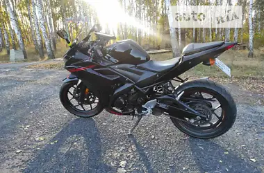 Yamaha R3 2015 - пробег 30 тыс. км