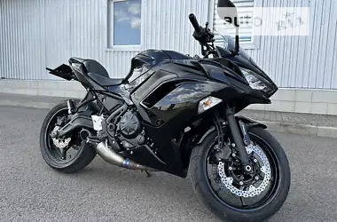 Kawasaki EX 650 2020 - пробіг 9 тис. км