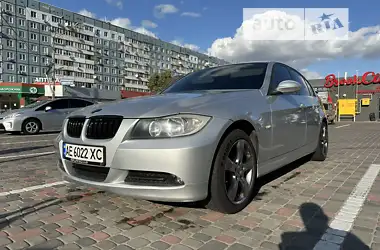 BMW 3 Series 2005 - пробіг 379 тис. км